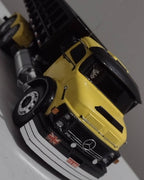 Miniatura Mercedes-Benz L-1113 Amarela Chassi-cabine clássico (Escala 1/24) (Controle Remoto)