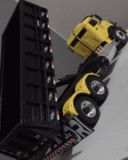 Miniatura Mercedes-Benz L-1113 Amarela Chassi-cabine clássico (Escala 1/24) (Controle Remoto)