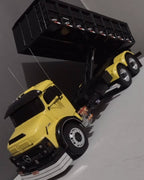 Miniatura Mercedes-Benz L-1113 Amarela Chassi-cabine clássico (Escala 1/24) (Controle Remoto)