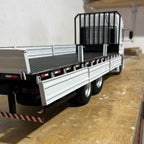 Miniatura Volkswagen Constellation Carroceria Aberta 6x2 – Escala 1/24 (Controle Remoto)