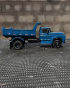 Miniatura Ford F-600 Basculante - Escala 1/24 (Controle Remoto)
