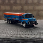 Miniatura Mercedes-Benz 1313 Graneleiro Azul – Escala 1/24 (Controle Remoto)