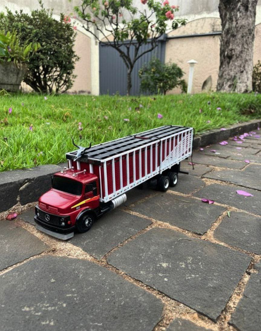 Mercedes-Benz L-1113 Vermelho com Carreta Graneleira – Escala 1/24 (Controle Remoto)